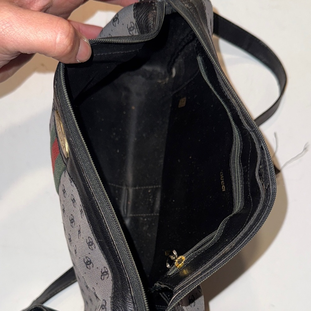 Gucci Vintage Black and Gray Crossbody Bag - Picture 4 of 7